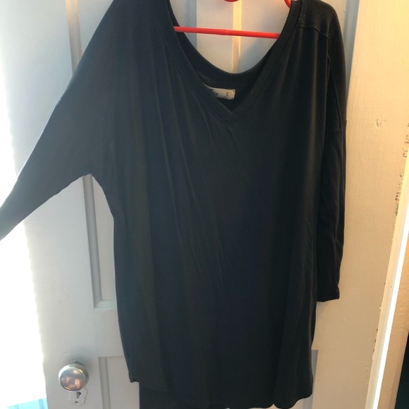 Long T-shirt! - Picture 2 of 3